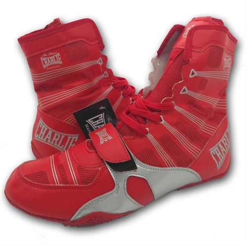 Charlie – Champion, Boxschuhe